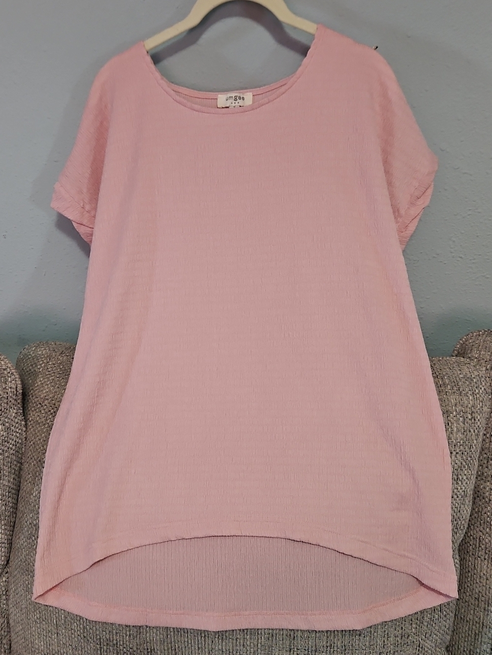 Umgee Light Pink Relaxed Scoop Neck Tunic